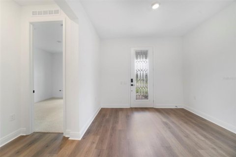 House in Apopka, Florida 4 bedrooms, 256.78 sq.m. № 1804675 - photo 7
