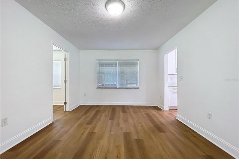 Casa en venta en Plant City, Florida, 4 dormitorios, 212 m2 № 1887022 - foto 23