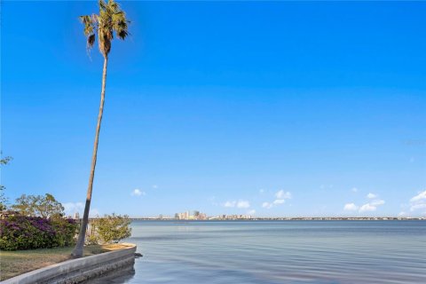 Adosado en venta en Tampa, Florida, 3 dormitorios, 215.53 m2 № 1442381 - foto 28