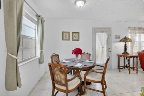Condo in Delray Beach, Florida, 2 bedrooms  № 2176128 - photo 5