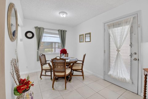 Condo in Delray Beach, Florida, 2 bedrooms  № 2176128 - photo 4