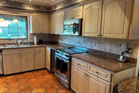 Casa en venta en Orlando, Florida, 4 dormitorios, 293.94 m2 № 1372141 - foto 9