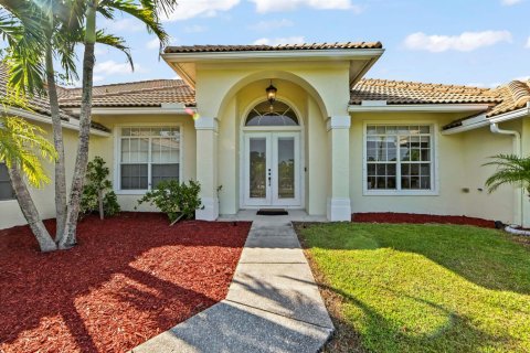 Villa ou maison à vendre à West Palm Beach, Floride: 5 chambres, 247.21 m2 № 2392420 - photo 8