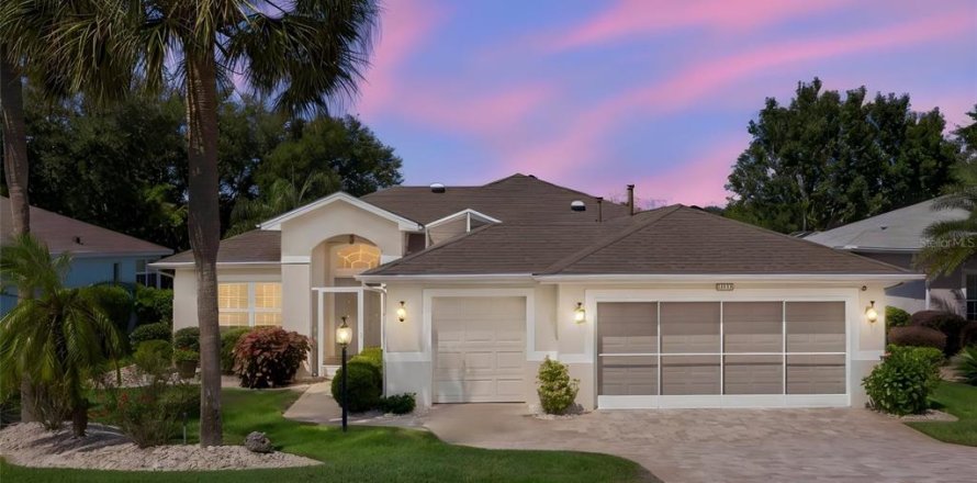 Villa ou maison à Leesburg, Floride 3 chambres, 178.47 m2 № 2419600
