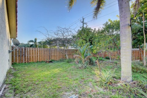 Casa en venta en Boynton Beach, Florida, 4 dormitorios, 211.72 m2 № 2254491 - foto 30