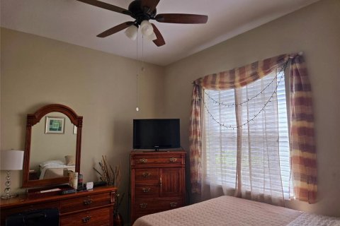 House in Port St. Lucie, Florida 4 bedrooms, 208.29 sq.m. № 2083011 - photo 11