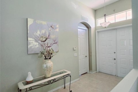 House in Port St. Lucie, Florida 4 bedrooms, 208.29 sq.m. № 2083011 - photo 2