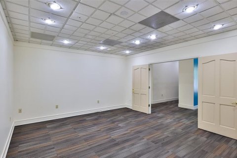 Propiedad comercial en alquiler en Palm Coast, Florida, 248.98 m2 № 2098800 - foto 15