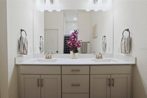 Купить виллу или дом в Порт-Шарлотт, Флорида 8 комнат, 160.44м2, № 2207086 - фото 26