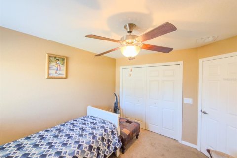 House in Winter Haven, Florida 4 bedrooms, 144.93 sq.m. № 2108855 - photo 20
