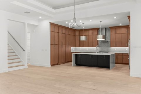 Купить виллу или дом в Санфорд, Флорида 9 комнат, 366.22м2, № 2232452 - фото 7