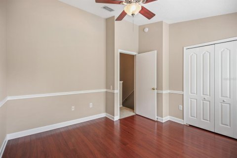 Townhouse in Brandon, Florida 2 bedrooms, 103.12 sq.m. № 2266497 - photo 12