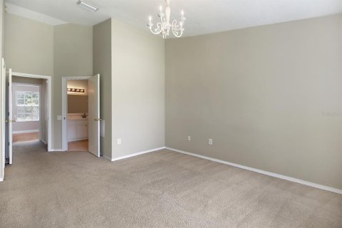 Townhouse in Brandon, Florida 2 bedrooms, 103.12 sq.m. № 2266497 - photo 9