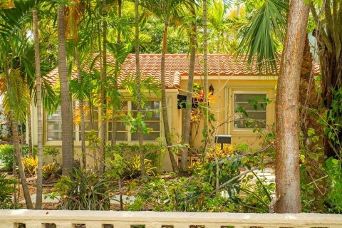 Casa en alquiler en Fort Lauderdale, Florida, 2 dormitorios, 71.72 m2 № 1132806 - foto 1