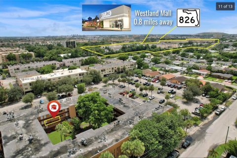 Apartment in Hialeah, Florida 1 bedroom, 54.16 sq.m. № 1957209 - photo 2