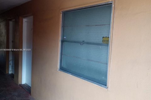 Apartment in Hialeah, Florida 1 bedroom, 54.16 sq.m. № 1957209 - photo 19
