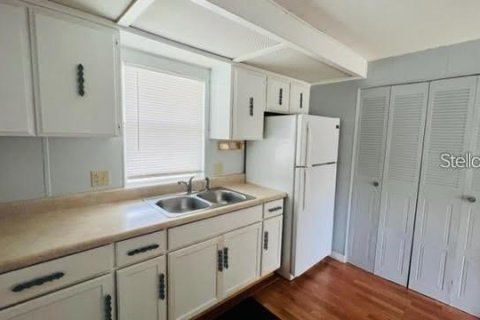 Apartment in Intercession City, Florida 2 bedrooms, 78.04 sq.m. № 1875786 - photo 2