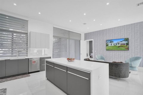 Villa ou maison à louer à Fort Lauderdale, Floride: 5 chambres, 197.6 m2 № 2288443 - photo 23