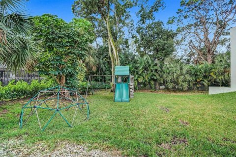 Villa ou maison à louer à Fort Lauderdale, Floride: 5 chambres, 197.6 m2 № 2288443 - photo 24
