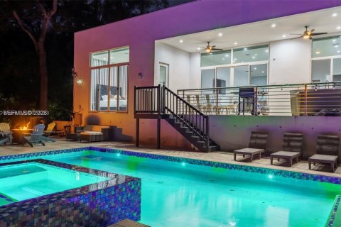 Villa ou maison à louer à Fort Lauderdale, Floride: 5 chambres, 197.6 m2 № 2288443 - photo 20