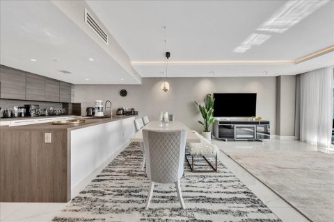 Copropriété à vendre à Sunny Isles Beach, Floride: 3 chambres, 158.4 m2 № 1994763 - photo 13