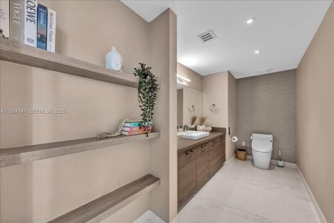 Copropriété à vendre à Sunny Isles Beach, Floride: 3 chambres, 158.4 m2 № 1994763 - photo 7