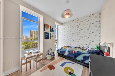 Copropriété à vendre à Sunny Isles Beach, Floride: 3 chambres, 158.4 m2 № 1994763 - photo 30