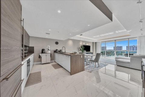 Copropriété à vendre à Sunny Isles Beach, Floride: 3 chambres, 158.4 m2 № 1994763 - photo 4