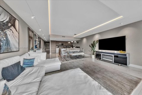 Copropriété à vendre à Sunny Isles Beach, Floride: 3 chambres, 158.4 m2 № 1994763 - photo 18