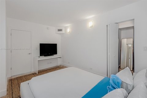 Copropriété à louer à Miami Beach, Floride: 1 chambre, 81.75 m2 № 1058689 - photo 12