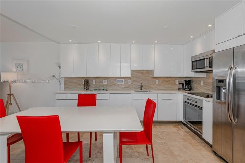 Copropriété à louer à Miami Beach, Floride: 1 chambre, 81.75 m2 № 1058689 - photo 17