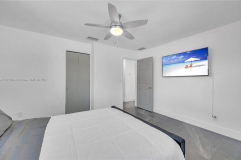 Casa en venta en Dania Beach, Florida, 5 dormitorios, 124.58 m2 № 1768230 - foto 28