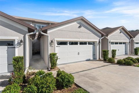 Touwnhouse à Groveland, Floride 3 chambres, 170.01 m2 № 2419709