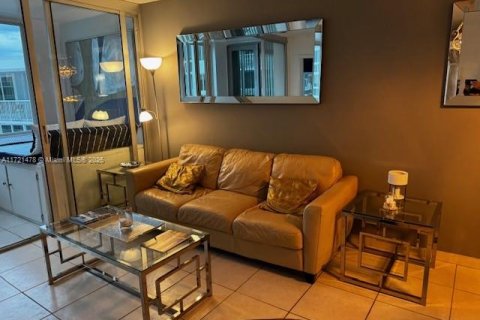Copropriété à louer à Miami Beach, Floride: 1 chambre, 91.04 m2 № 1482459 - photo 23