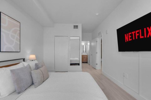 Touwnhouse à louer à Hallandale Beach, Floride: 2 chambres, 82.13 m2 № 2439169 - photo 12