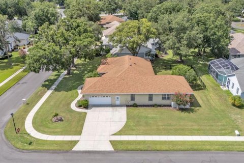 House in Mulberry, Florida 3 bedrooms, 252.97 sq.m. № 1801864 - photo 4