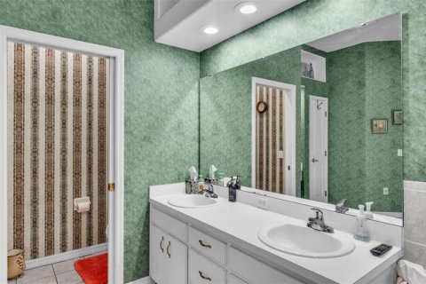 House in Mulberry, Florida 3 bedrooms, 252.97 sq.m. № 1801864 - photo 24