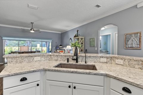 Villa ou maison à vendre à Leesburg, Floride: 3 chambres, 158.21 m2 № 2418786 - photo 10