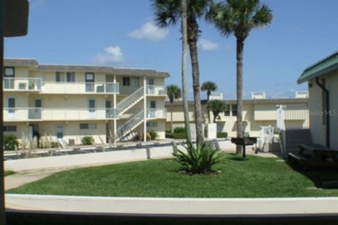 Copropriété à louer à New Smyrna Beach, Floride: 2 chambres, 77.76 m2 № 2108339 - photo 9