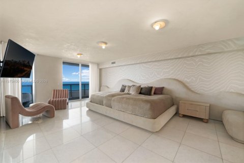 Copropriété à vendre à Miami Beach, Floride: 5 chambres, 427.26 m2 № 2047255 - photo 24