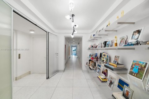 Copropriété à vendre à Miami Beach, Floride: 5 chambres, 427.26 m2 № 2047255 - photo 21