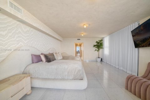 Copropriété à vendre à Miami Beach, Floride: 5 chambres, 427.26 m2 № 2047255 - photo 27