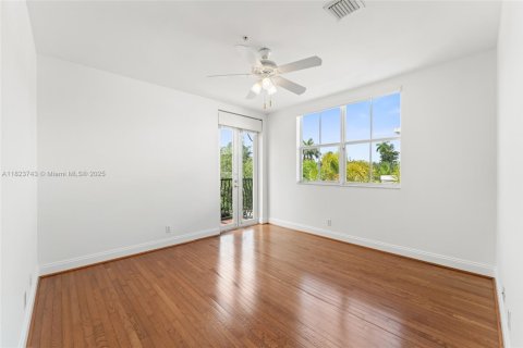 Townhouse in Fort Lauderdale, Florida 3 bedrooms, 273.69 sq.m. № 1788597 - photo 21