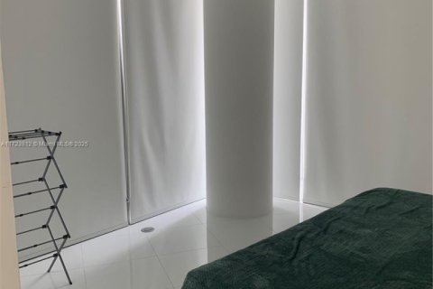 Copropriété à vendre à Miami, Floride: 1 chambre, 86.31 m2 № 1702683 - photo 4