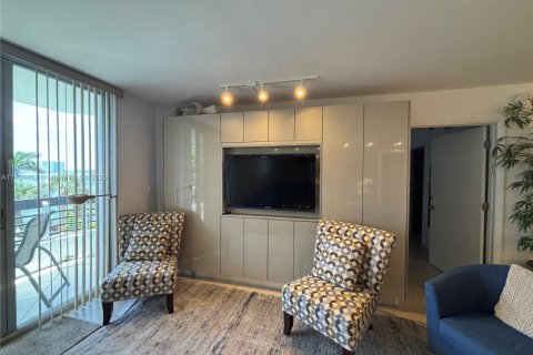 Copropriété à louer à Aventura, Floride: 2 chambres, 106.84 m2 № 1962632 - photo 9