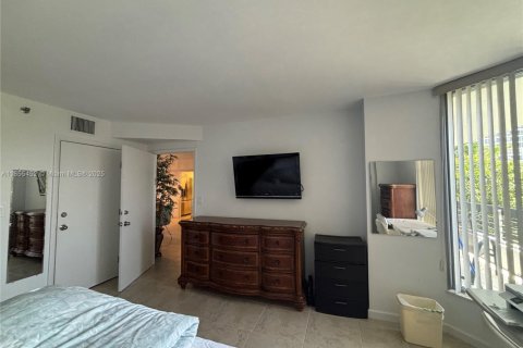 Copropriété à louer à Aventura, Floride: 2 chambres, 106.84 m2 № 1962632 - photo 10