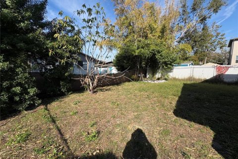 Casa en venta en Tampa, Florida, 3 dormitorios, 106.74 m2 № 2098240 - foto 8