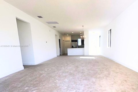 Casa en venta en Ave Maria, Florida, 3 dormitorios, 160.35 m2 № 2013182 - foto 4