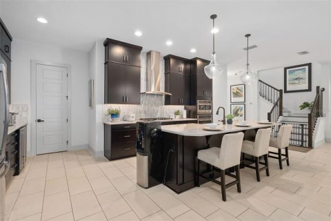 House in Lake Mary, Florida 4 bedrooms, 261.8 sq.m. № 2107123 - photo 12