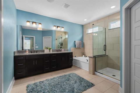 House in Lake Mary, Florida 4 bedrooms, 261.8 sq.m. № 2107123 - photo 26